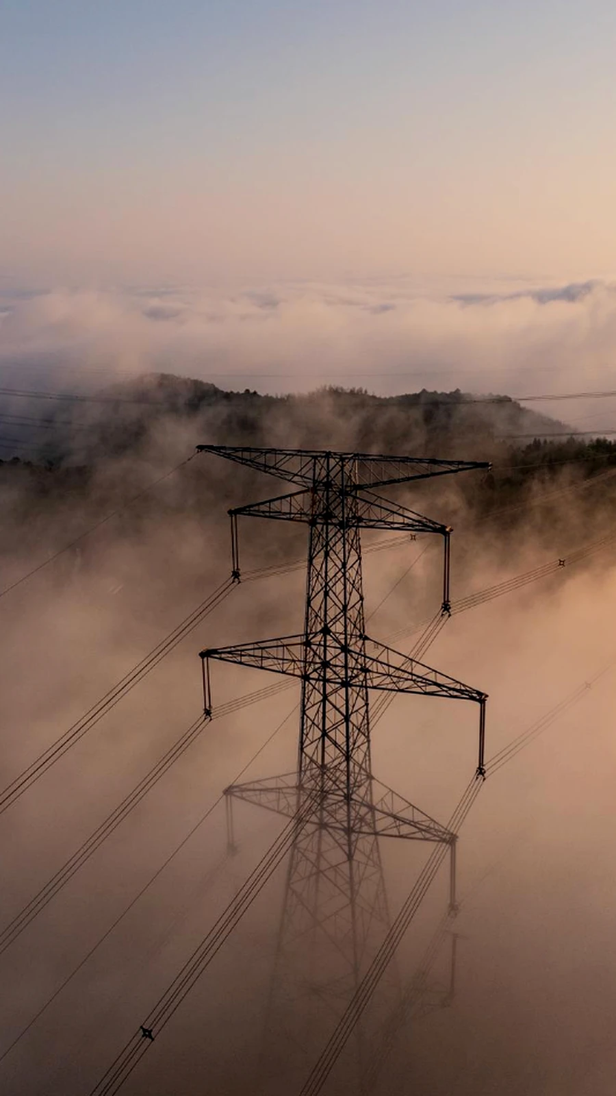 Infraestructura eléctrica y líneas de transmisión